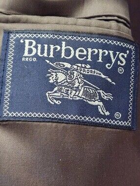 Vintage Burberry 100% camel hair blazer